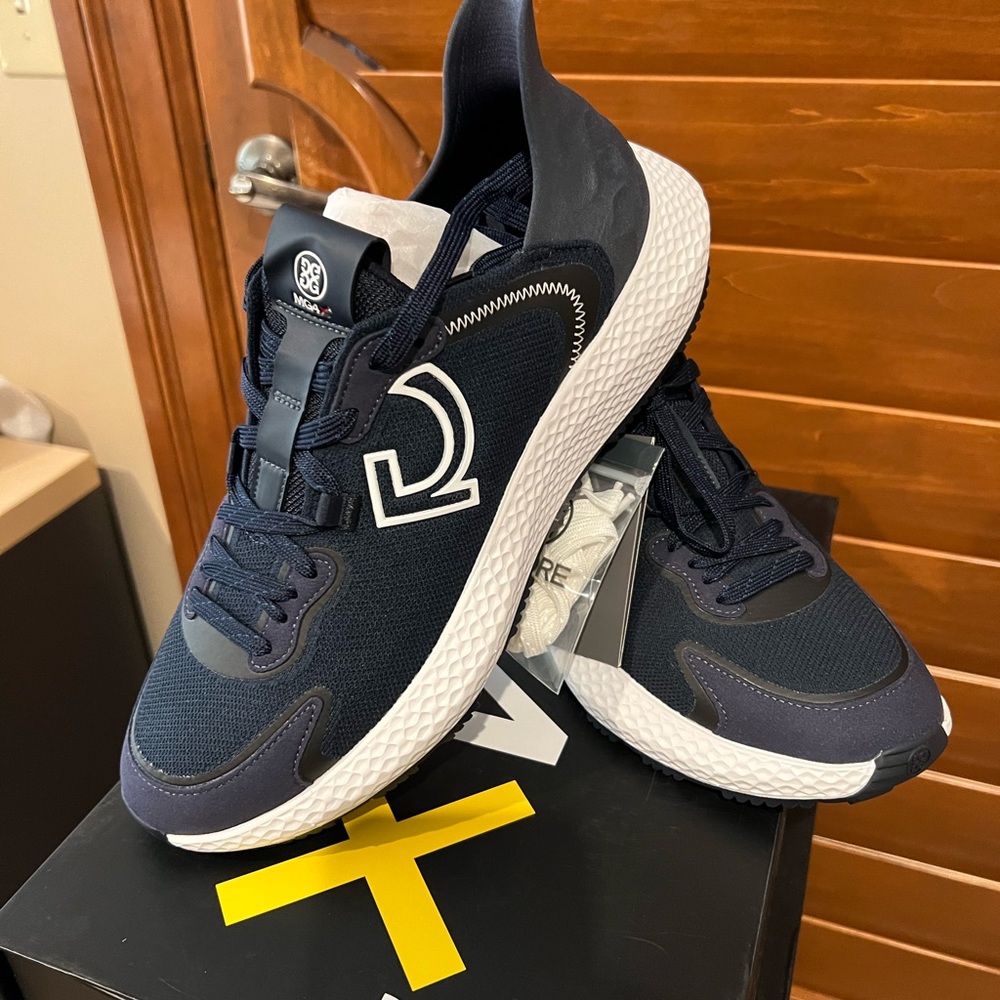 Gfore golf shoe